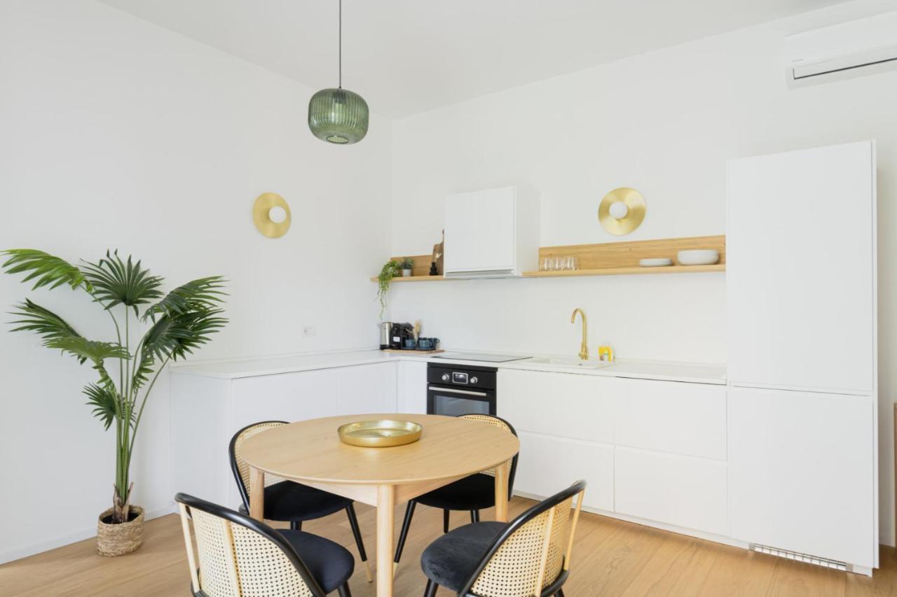 Easylife - Romantico Appartamento Sui Navigli Milano Exteriör bild