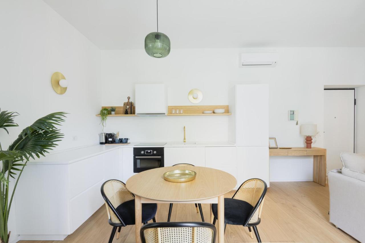 Easylife - Romantico Appartamento Sui Navigli Milano Exteriör bild